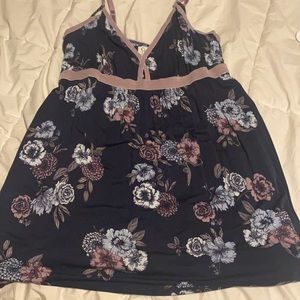 Jessica Simpson nursing nightgown